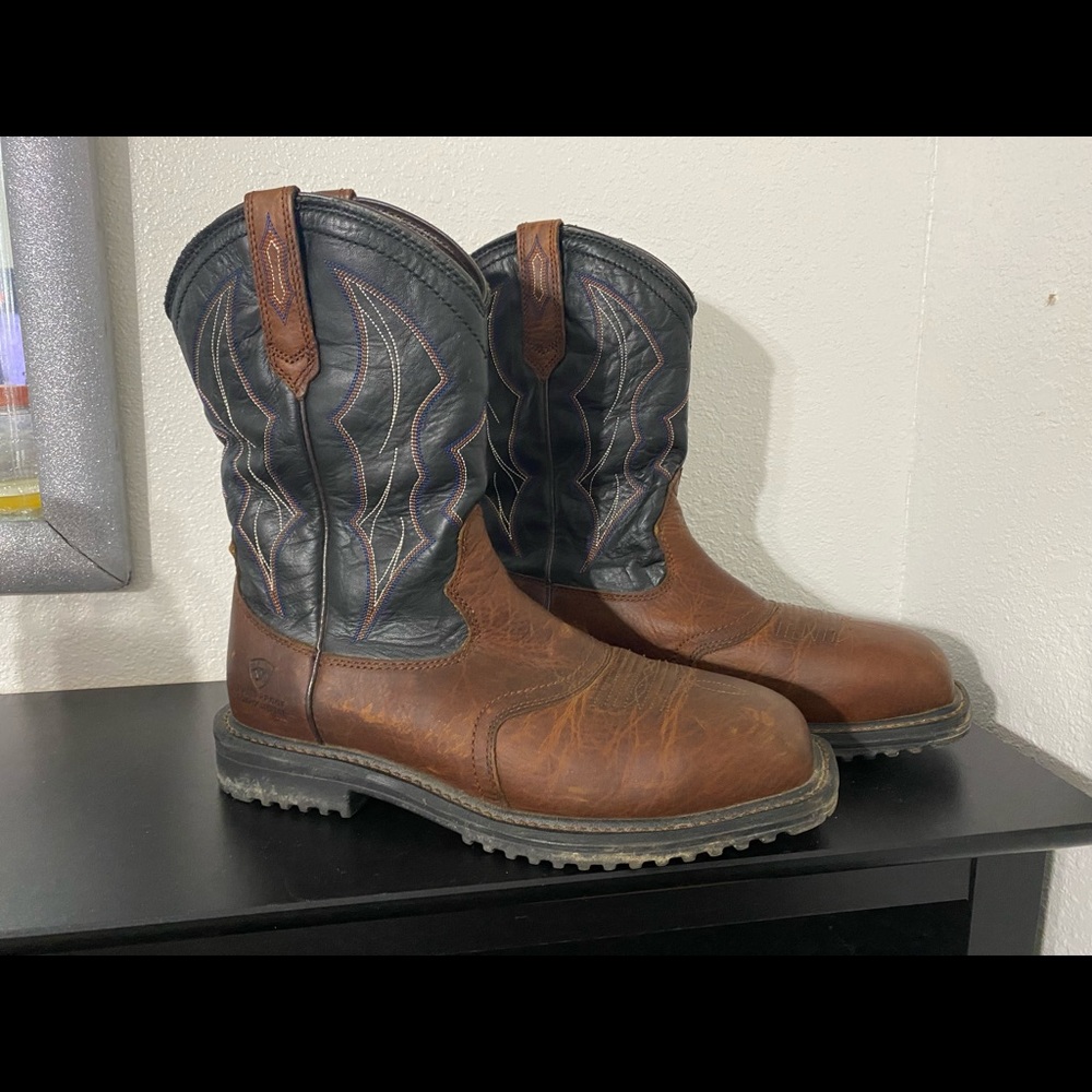 ARIAT MEN'S RIGTEK WIDE SQUARE TOE H2O CT WORK BOOTS size 10D